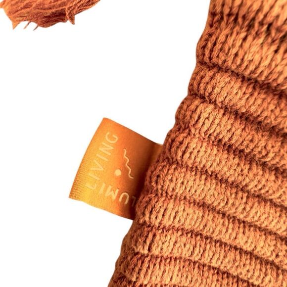 LUMI - Fall Cozy Pillow Cover - Rust Colored Ribbed Texture - Picture 3 of 7